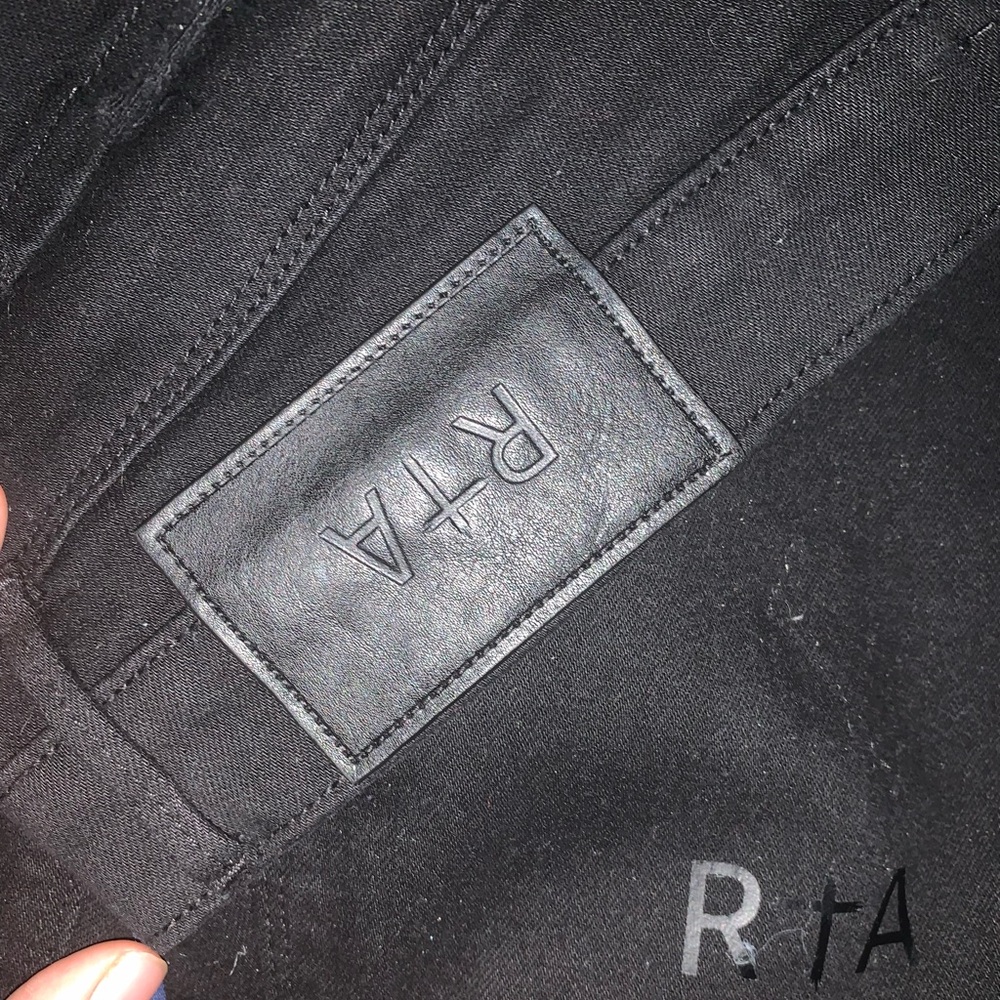 R+A jeans means size 32 never worn